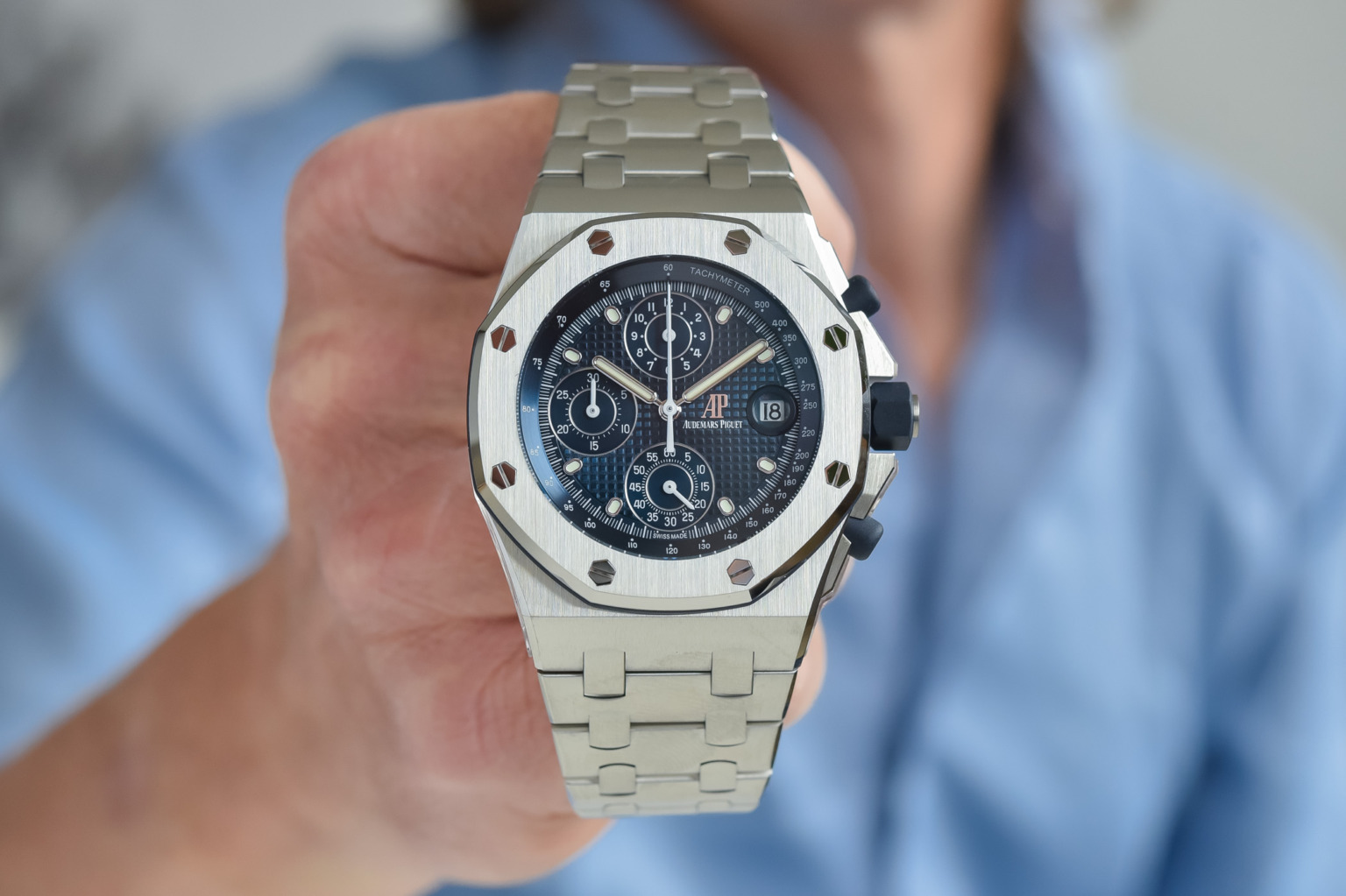 The Beast is Back – The New Repliky Hodinek Audemars Piguet Royal Oak Offshore Chronograph 26238ST